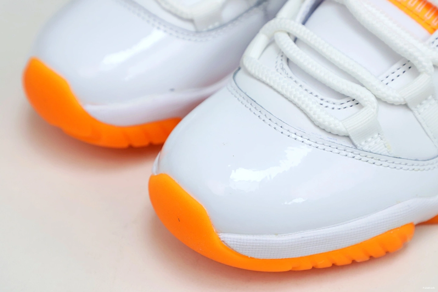'BRIGHT WMNS 11 CITRUS' JORDAN LOW AIR RETRO 0711